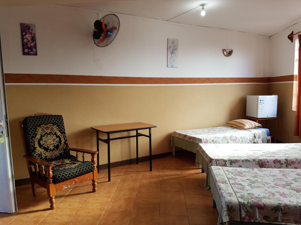 Sikamifer Quatre Bornes Bagian luar foto